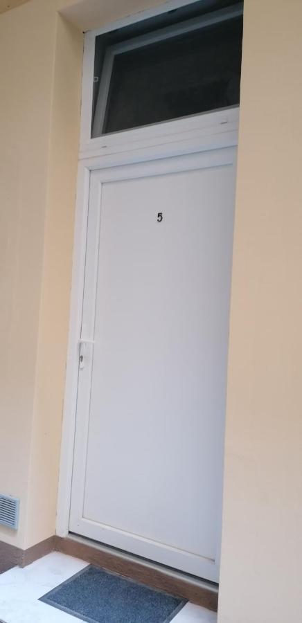 Little-Oasis Apartment Budapest Esterno foto