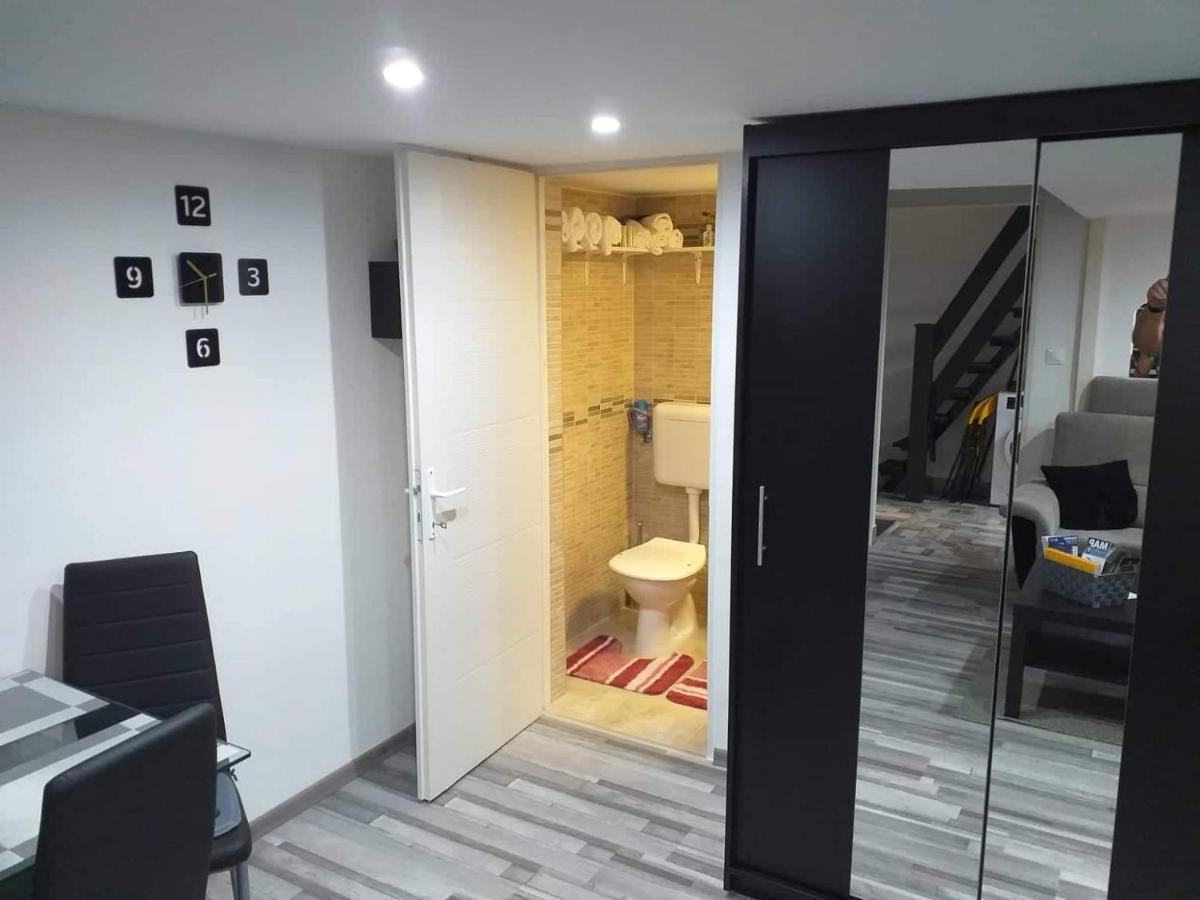 Little-Oasis Apartment Budapest Esterno foto