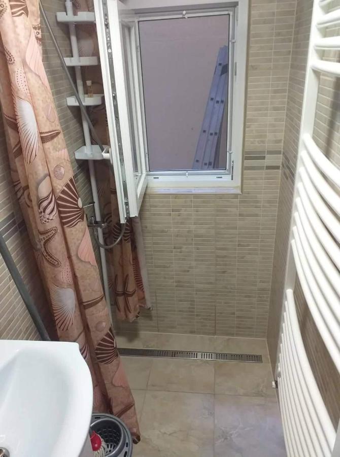 Little-Oasis Apartment Budapest Esterno foto